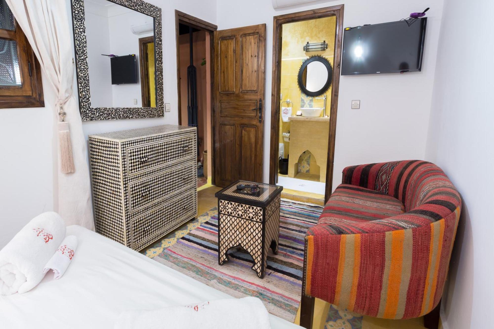 Riad Ikalimo 2 *